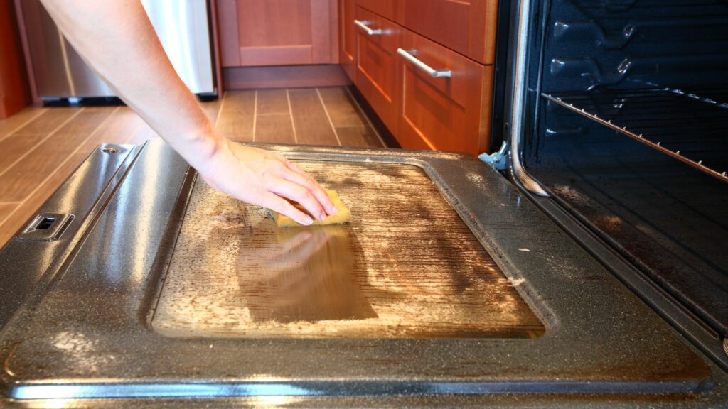 How to Clean Oven Glass