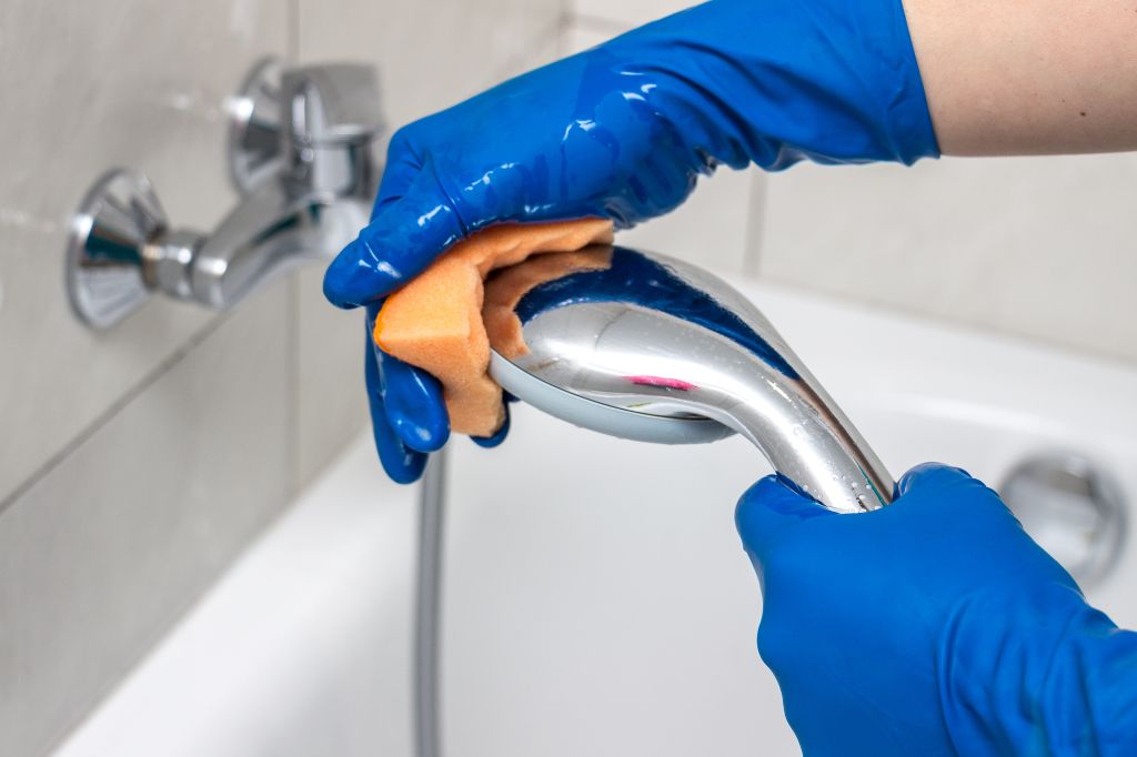 How to Clean a Shower Head