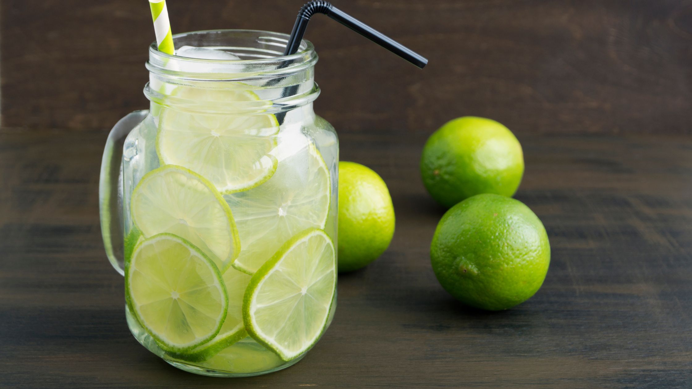 7 Reasons to Start Your Day with a Glass of Lime Water