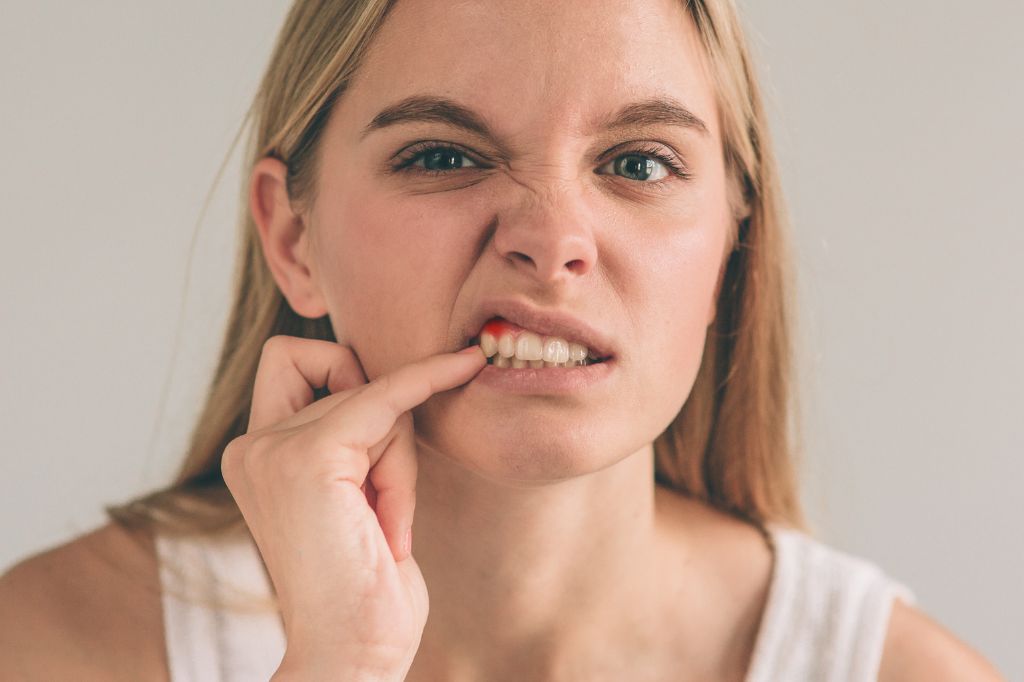 Why You Need To Brush Your Teeth At Night