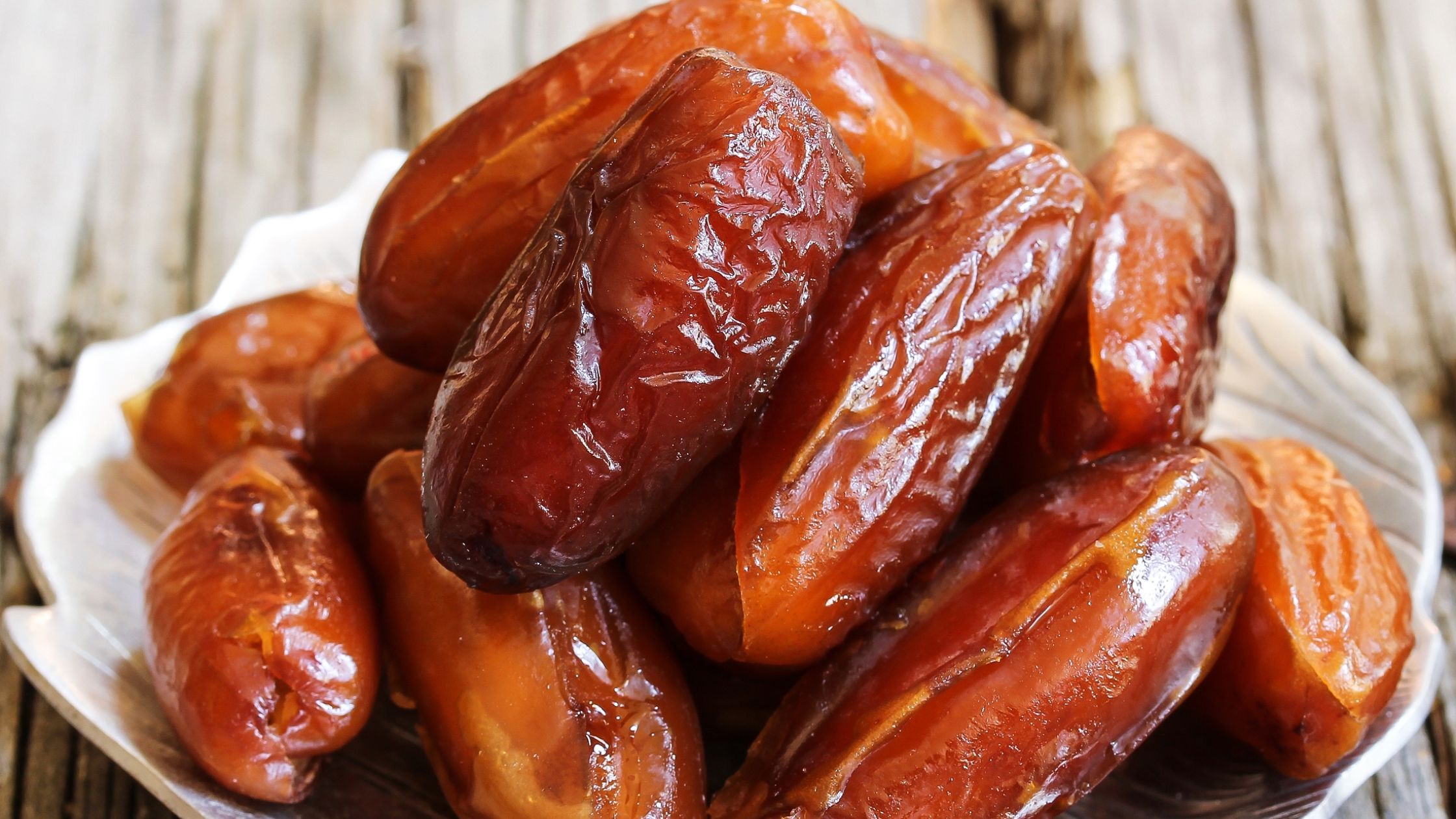 Benefits of Eating Dates