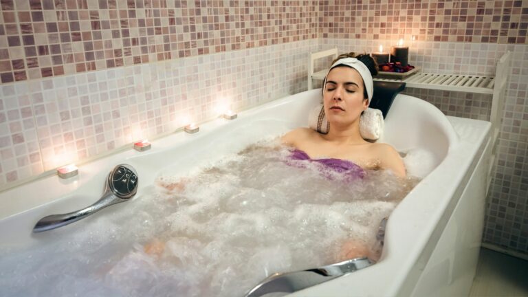 Benefits of Hot Baths