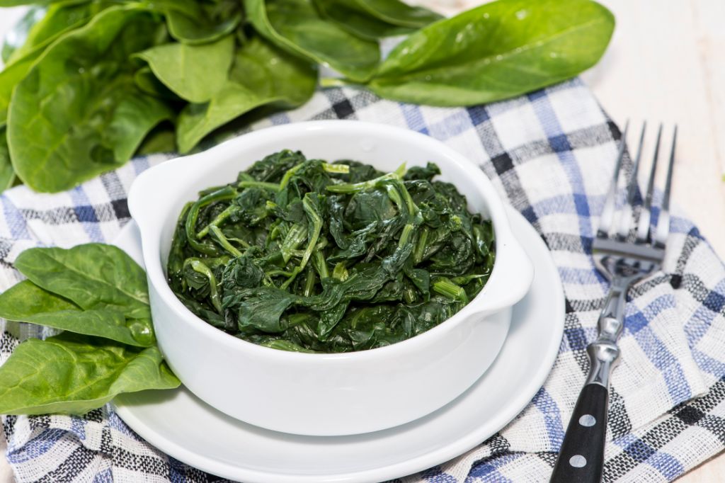 What Are the Benefits of Eating Spinach?
