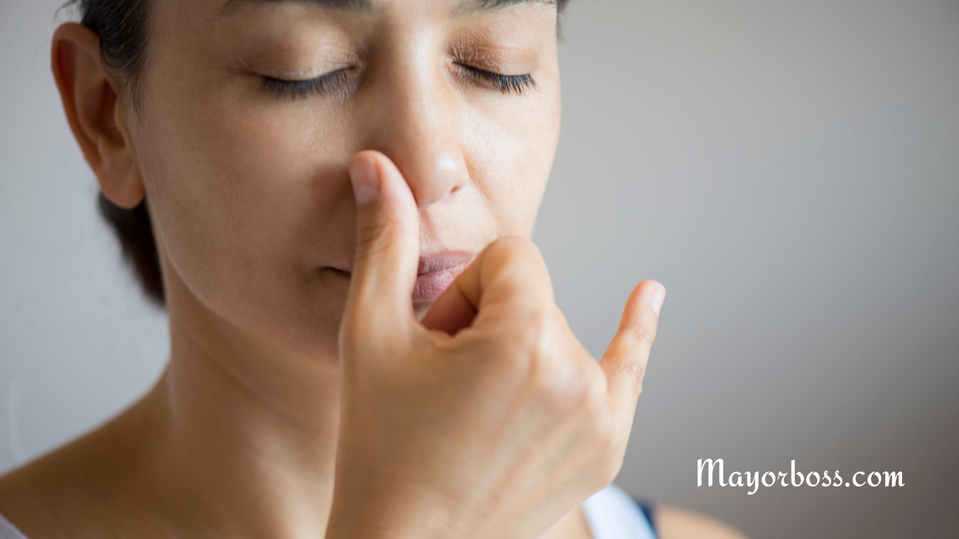 5 Benefits of Practicing Alternate Nostril Breathing