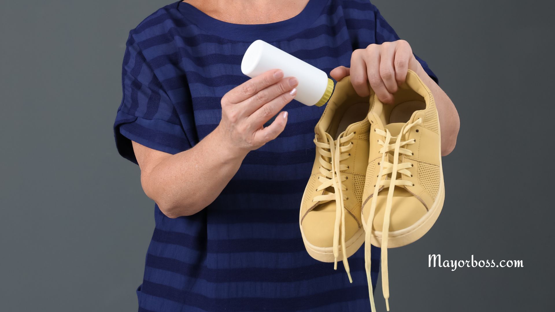 Here’s How to Remove Odor From Your Shoes
