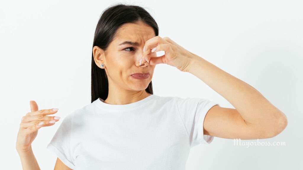 9 Body Odors You Should Never Ignore