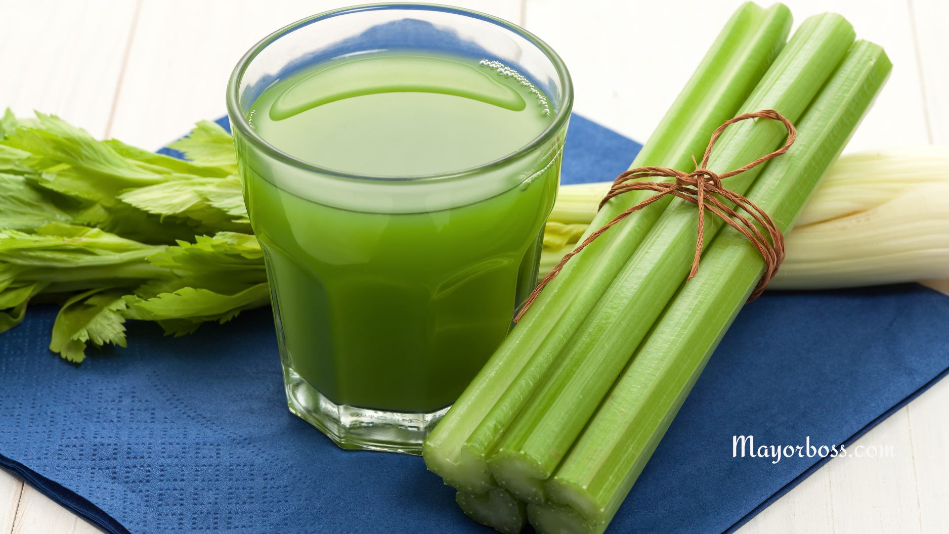 6 Health Benefits of Drinking Celery Juice