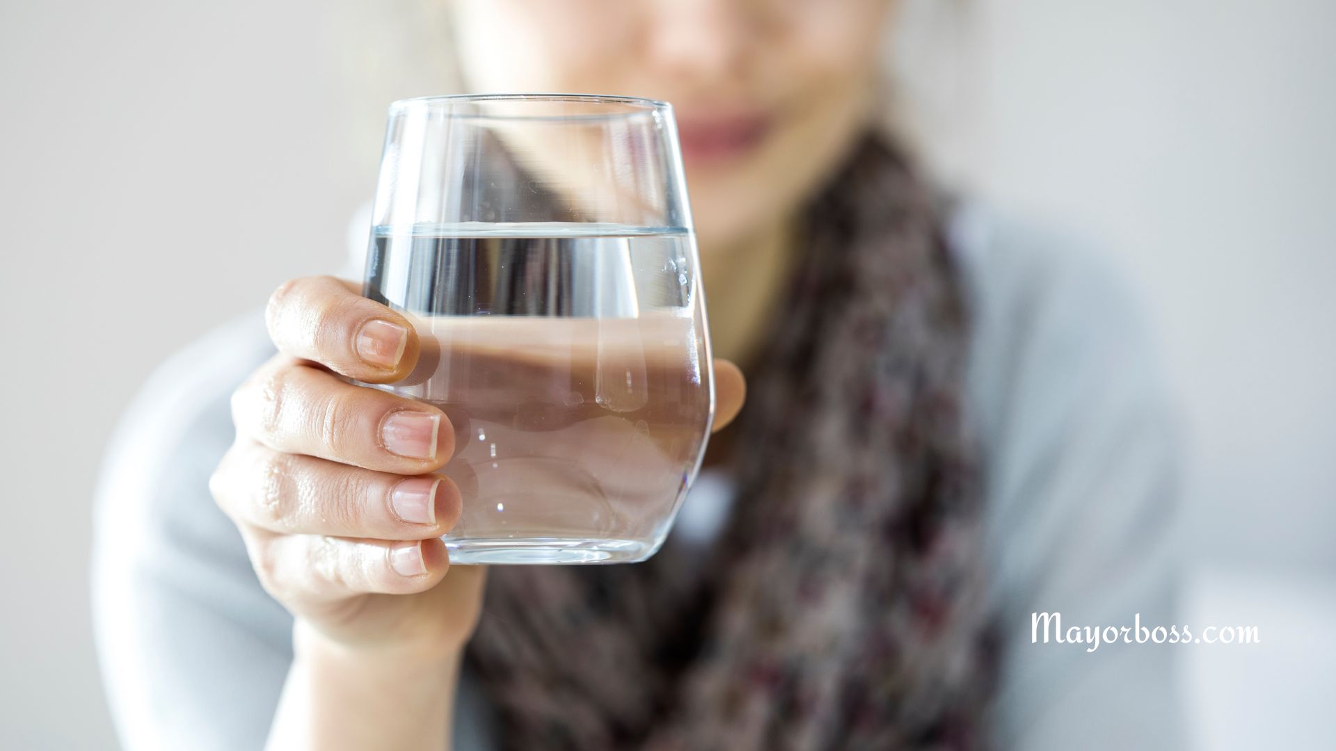 8 Side Effects Of Not Drinking Enough Water