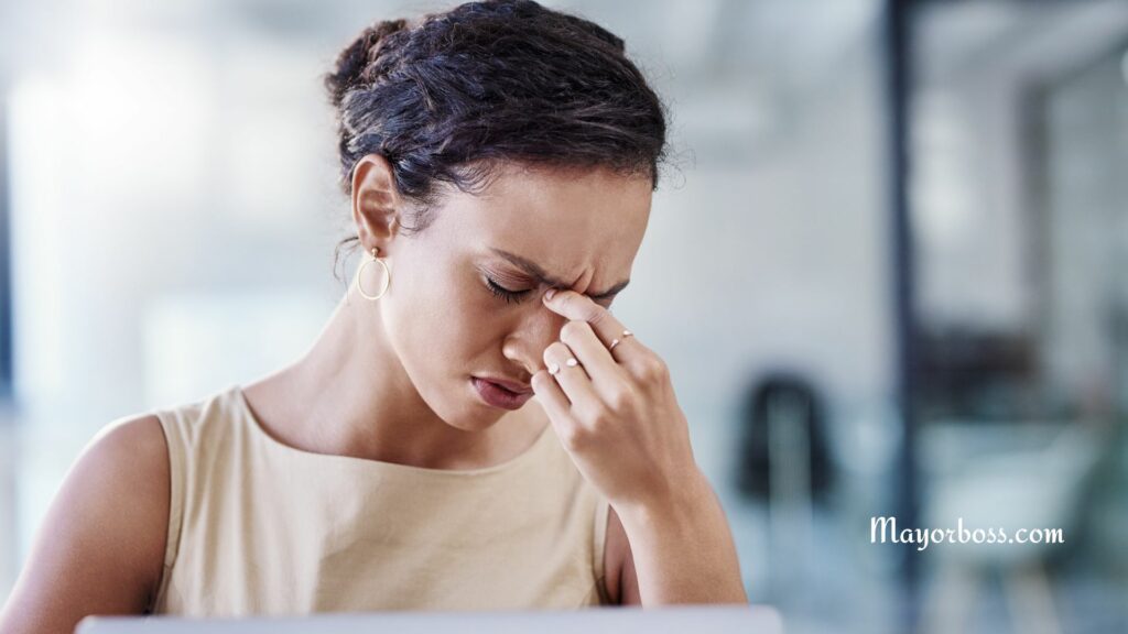 If you're experiencing persistent headaches, Don’t Ignore These Symptom of Hypertension 