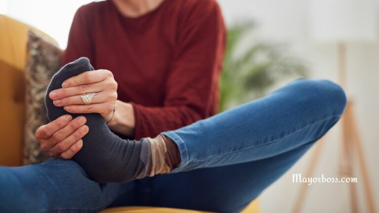 How to Treat Numbness in Legs and Feet