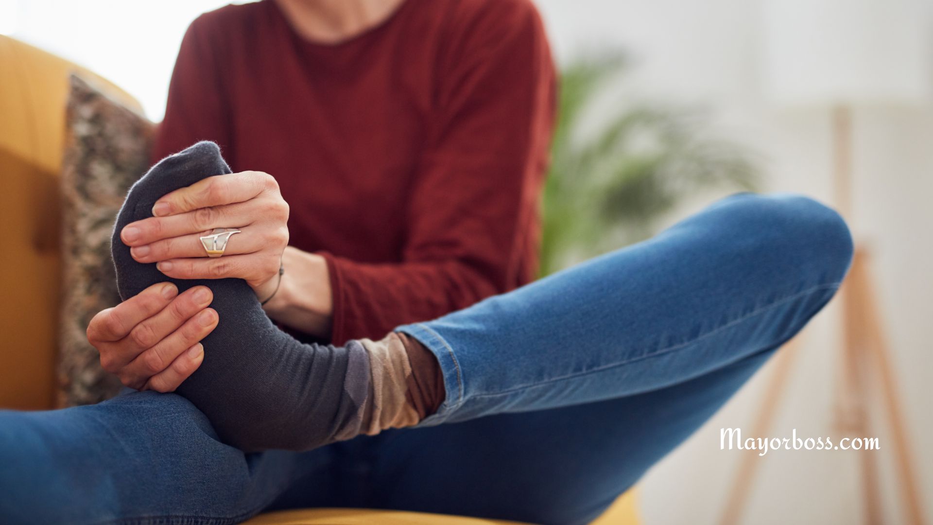 How to Treat Numbness in Legs and Feet