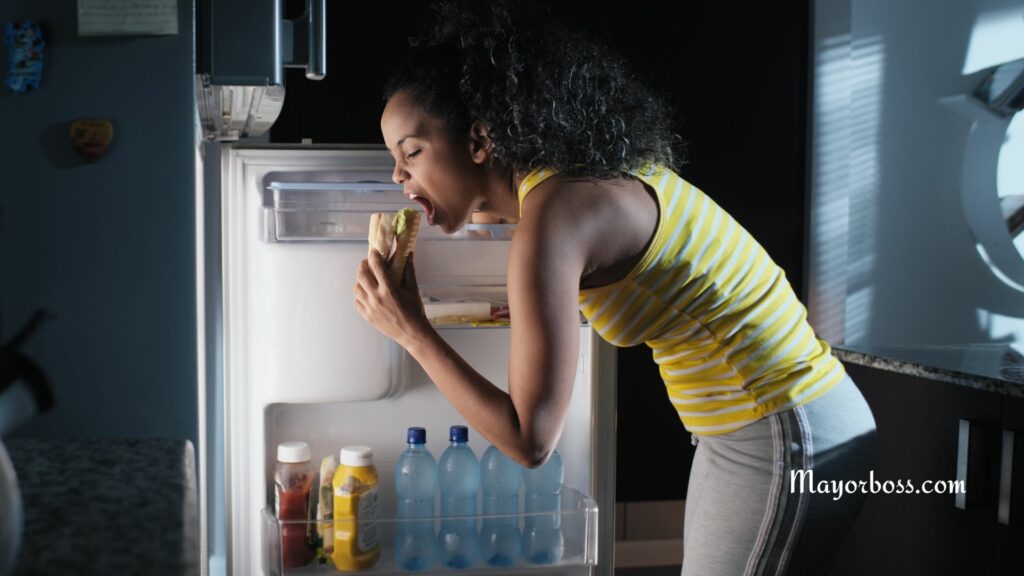 late-night snacking 