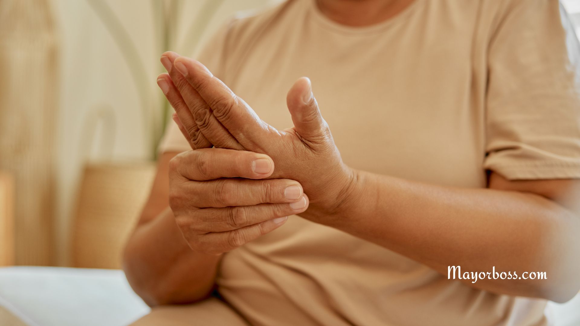 Why Are My Hands Swollen?