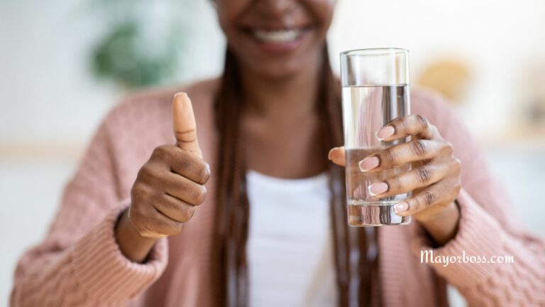 Why You Shouldn't Drink Water Immediately After Meals