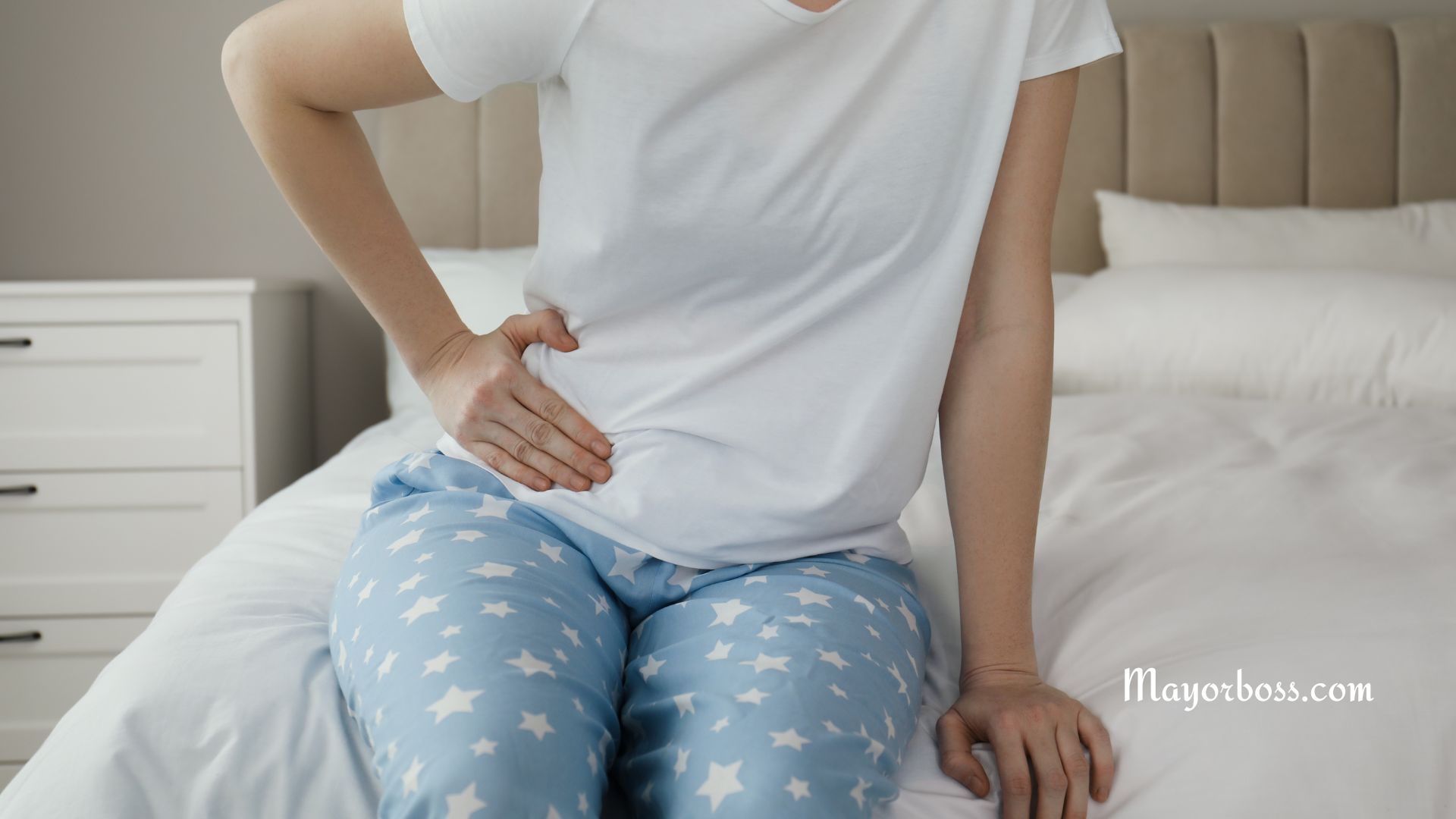 Abdominal pain on the right side