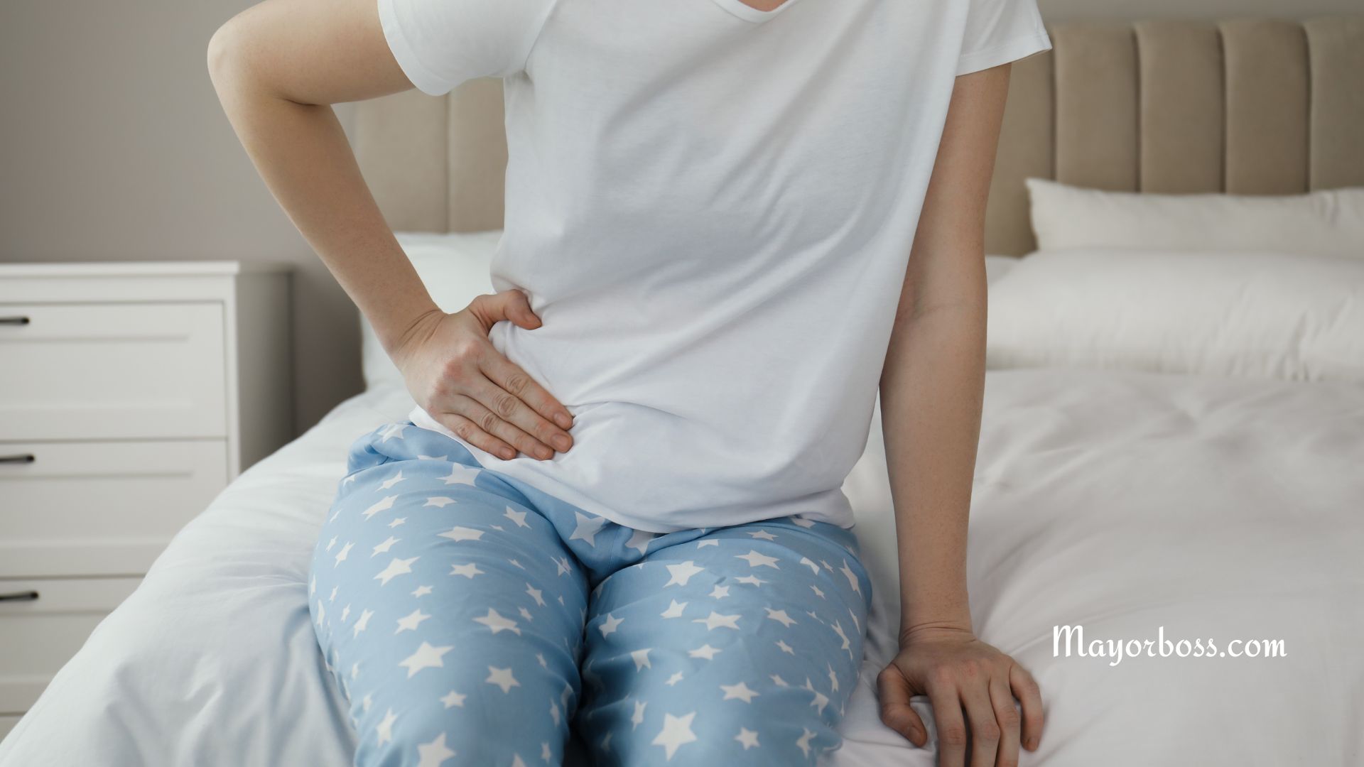 What Causes Right Side Abdominal Pain? 7 Reasons