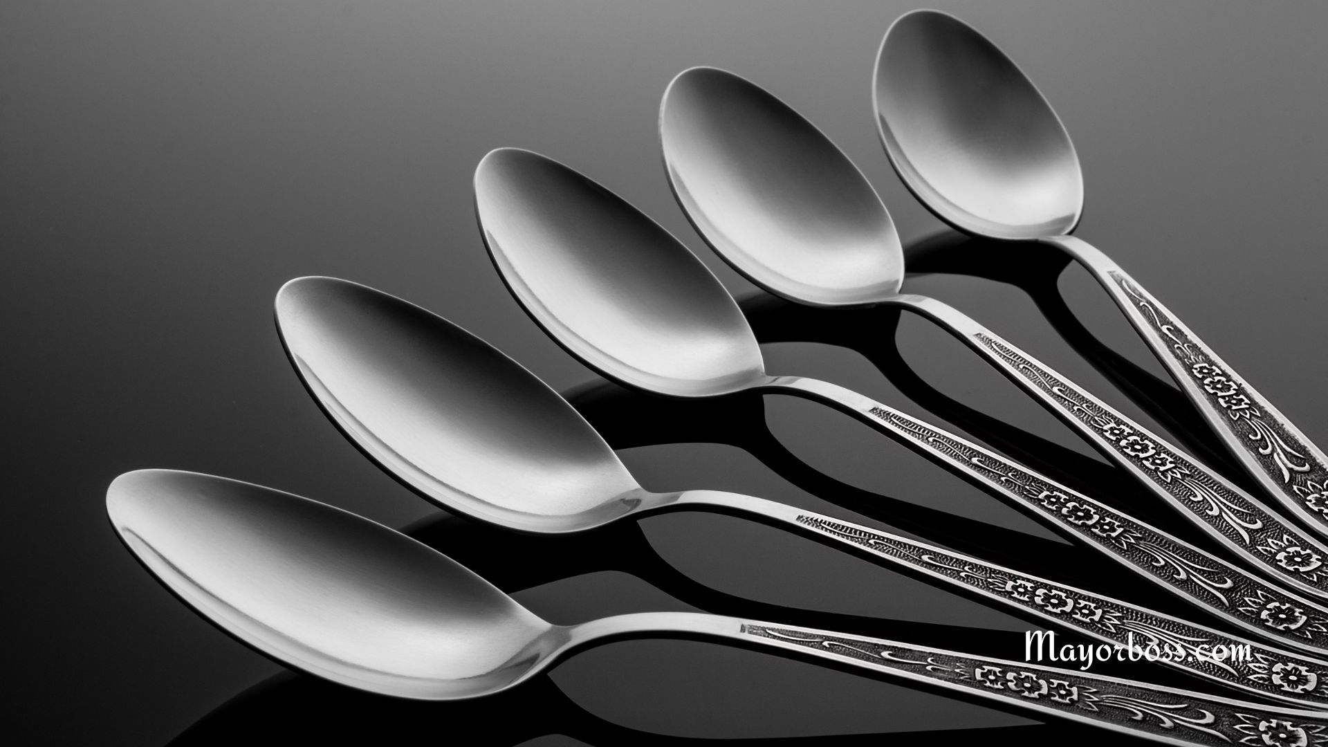 How Many Teaspoons Are in a Tablespoon?