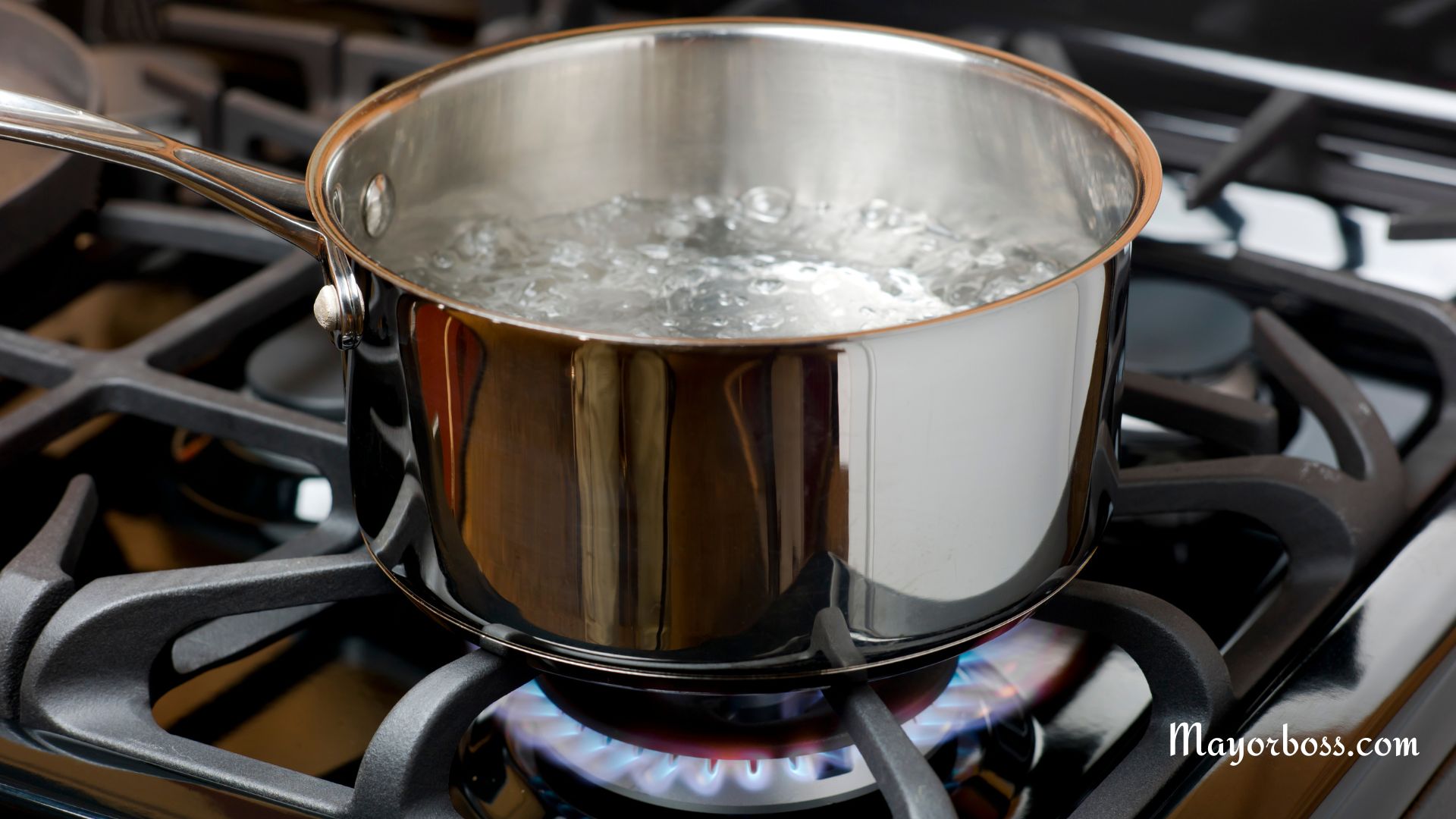 How to Treat Burns Caused by Boiling Water