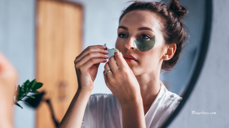 What Causes Dark Circles Under Your Eyes?