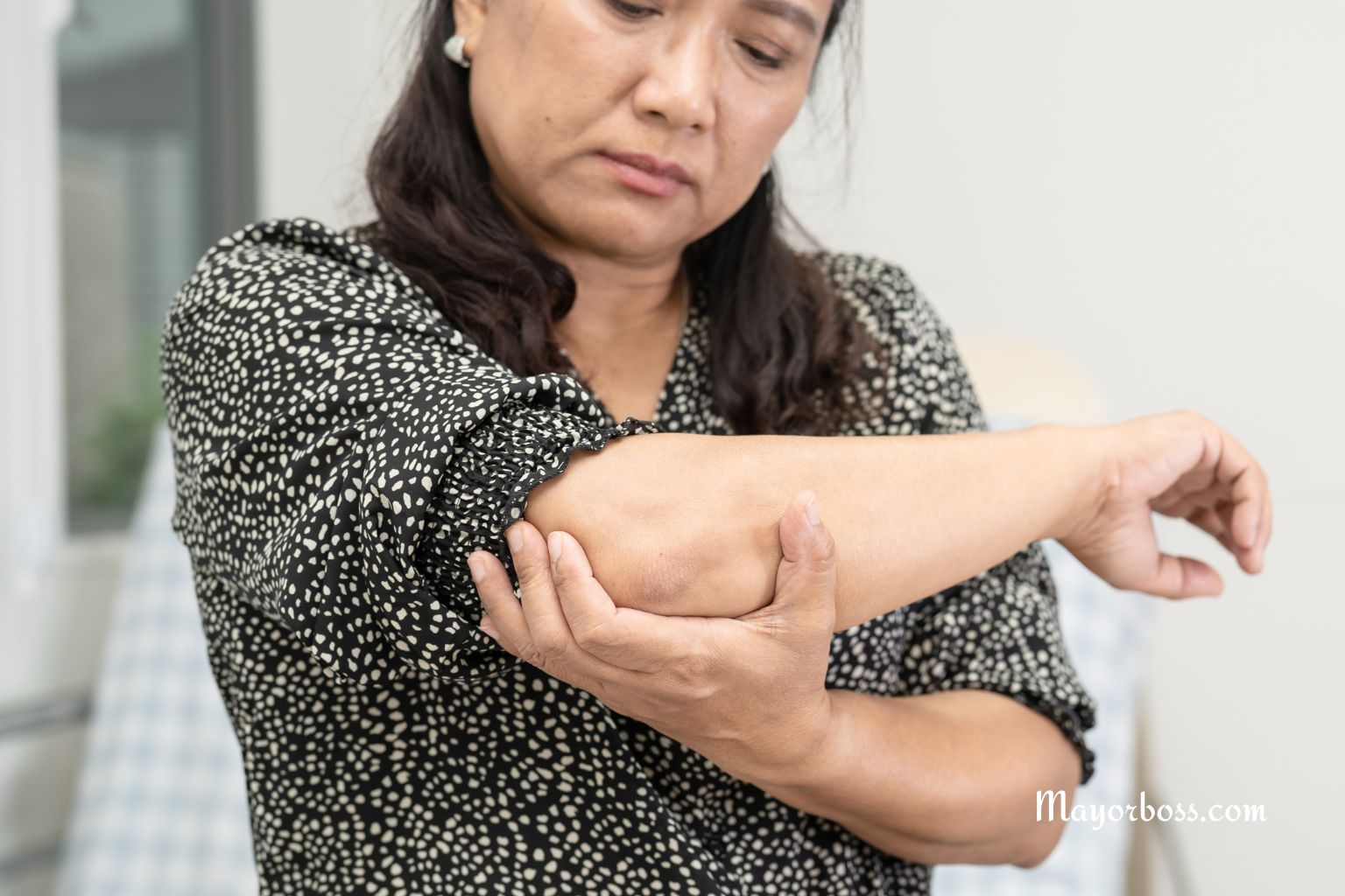 Top Reasons Your Elbow Hurts—and How to Find Relief
