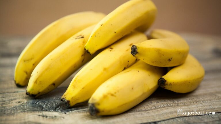Is Vitamin B12 Present in Bananas?