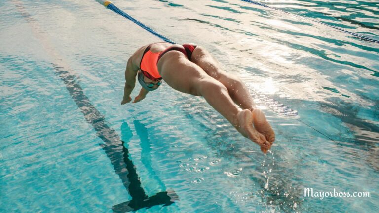 Is It Possible to Contract Herpes from Swimming in a Pool?