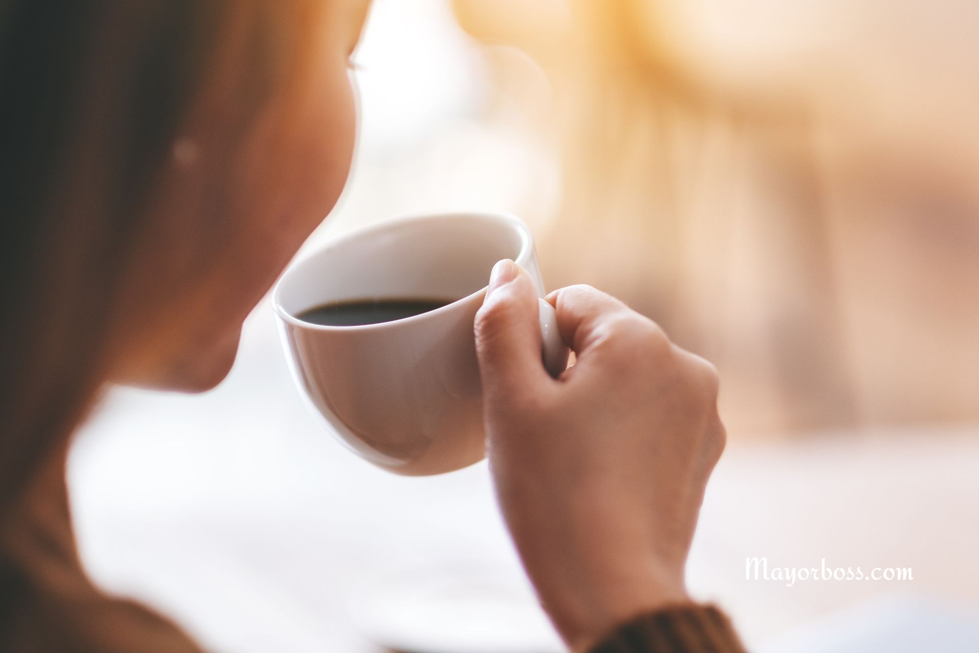 Here’s Why You Shouldn’t Drink Coffee Immediately After Waking Up