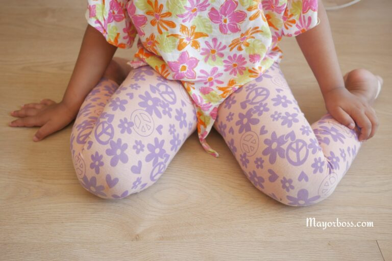 You Should Never Let Your Kids Sit in the “W” Position. Here’s Why