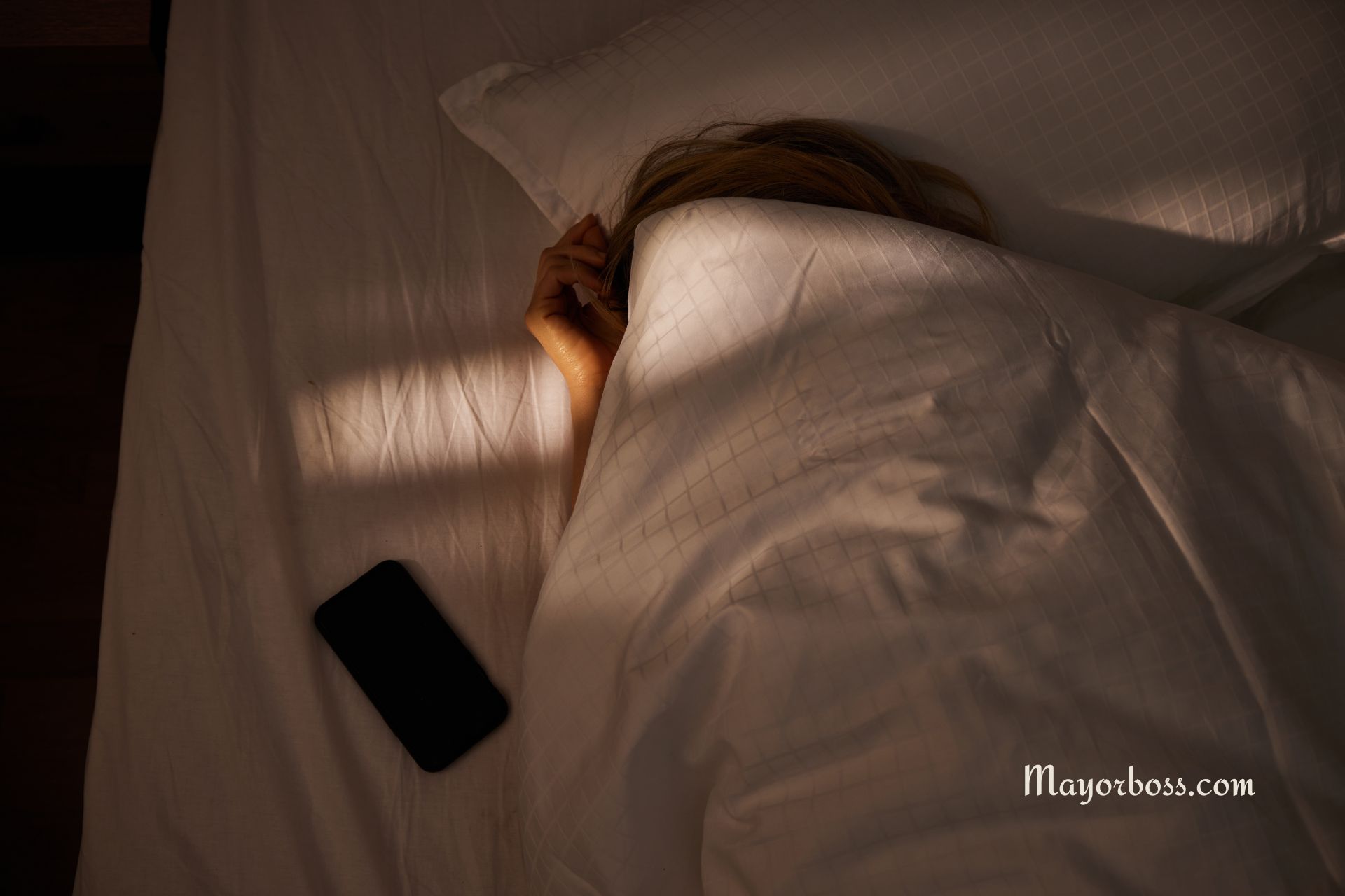 You Should Not Sleep With Your Phone Nearby. Here’s Why
