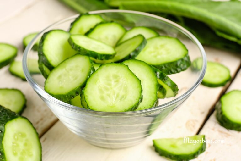 6 Benefits of Eating Cucumber at Night