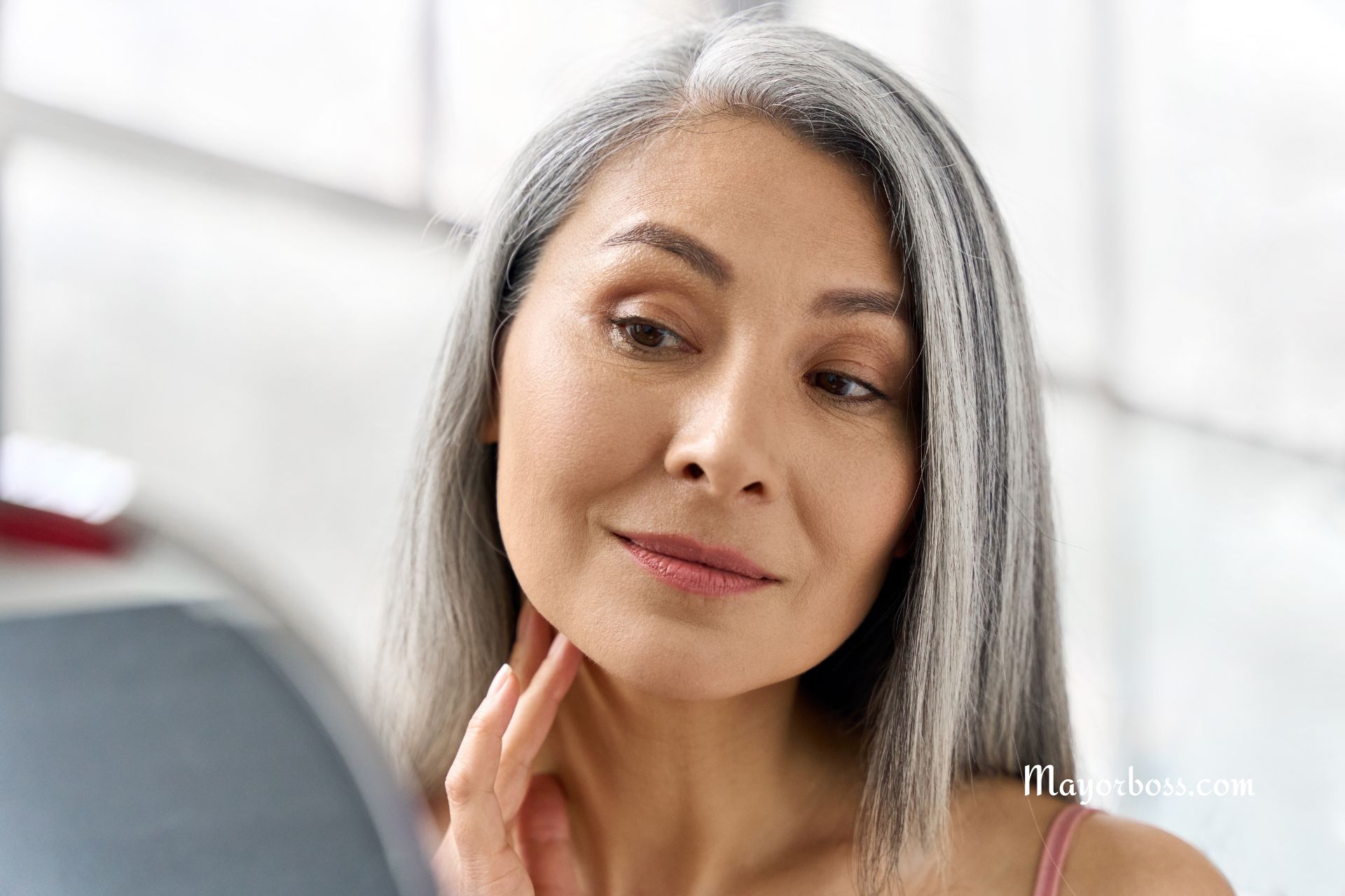 7 Reasons Your Hair Is Going Grey Too Soon