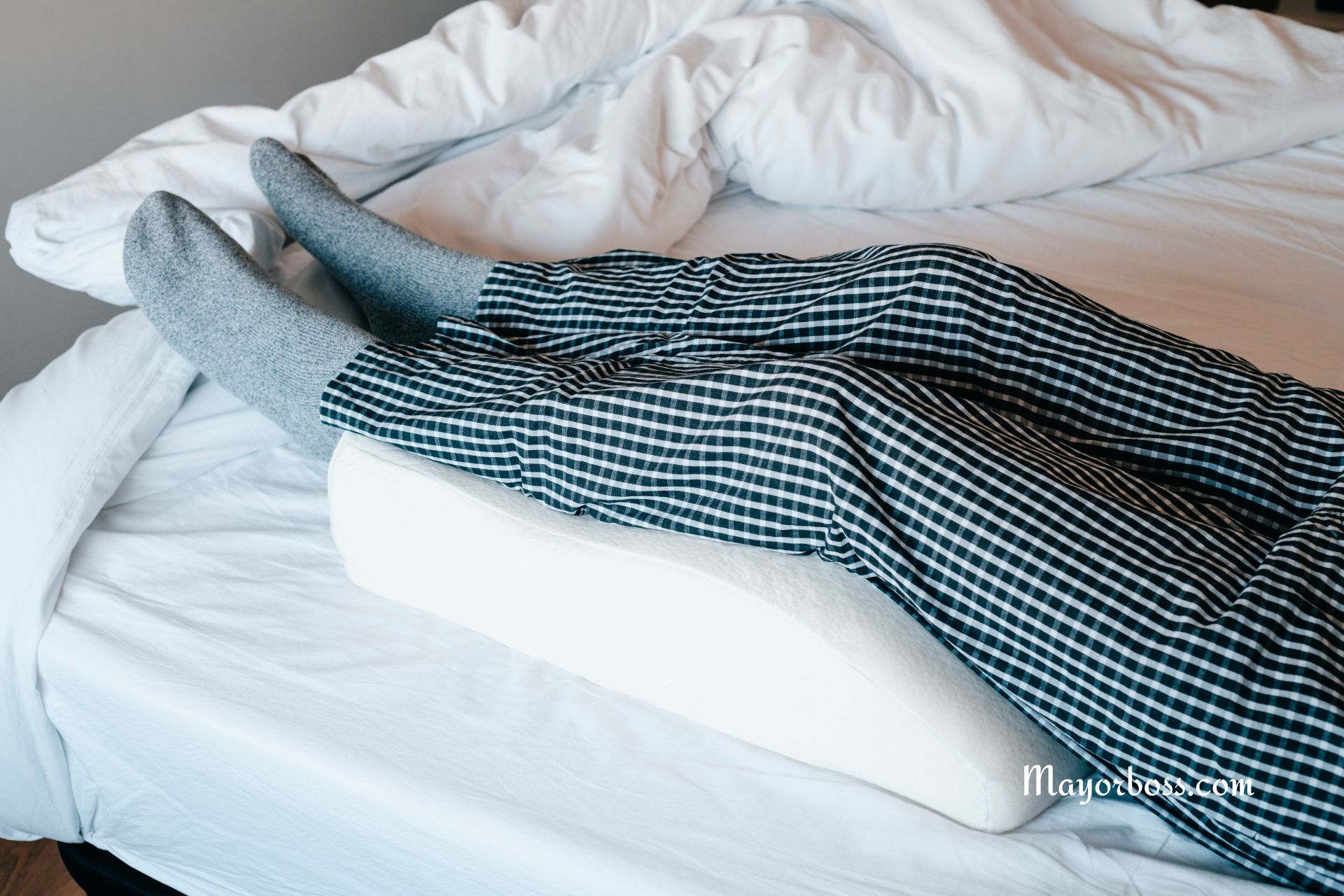 Tired of Waking Up to Pee? Do This With Your Feet Tonight