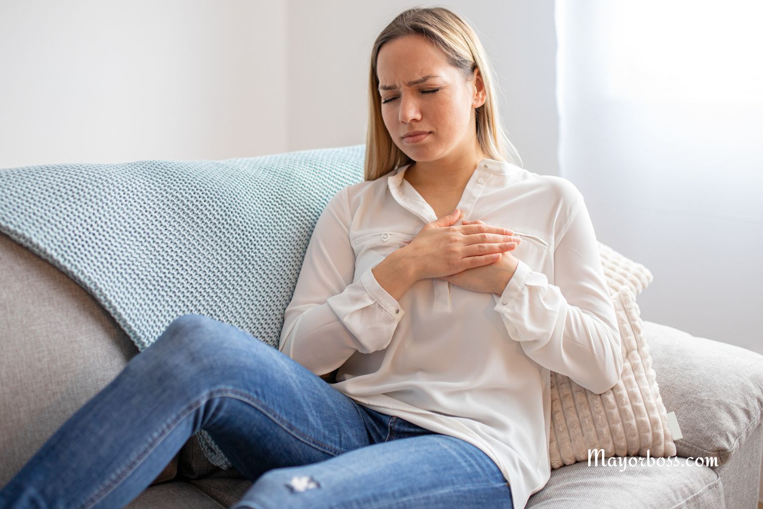 Vitamin Deficiencies: 12 Surprising Symptoms You Shouldn’t Ignore