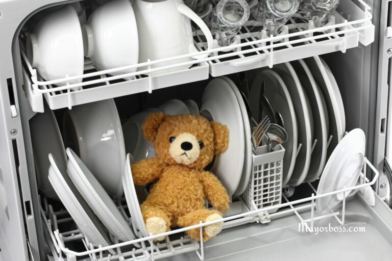 10 Things You Can Clean in the Dishwasher