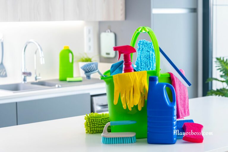 7 Cleaning Tricks to Get Your Bathroom Sparkling Clean Within 15 Minutes
