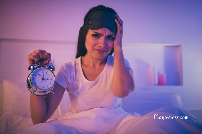 Why You Wake Up Each Night At The Same Time