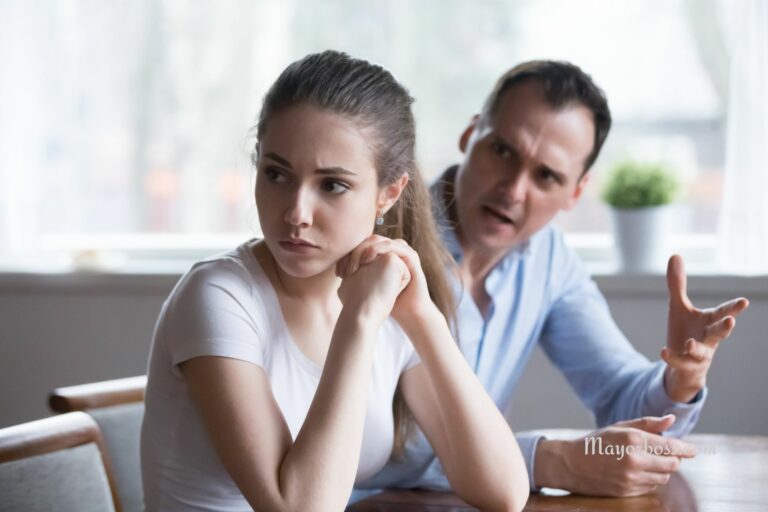 7 Signs You Hate Your Husband