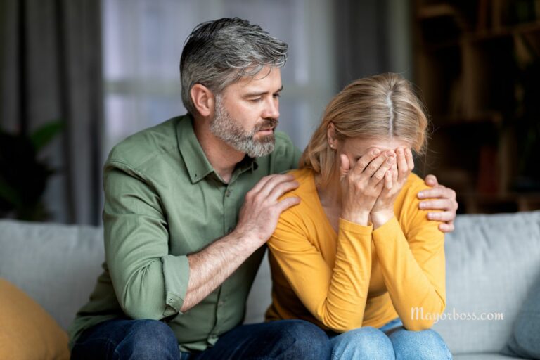 10 Signs Your Partner Is Losing Interest In The Relationship