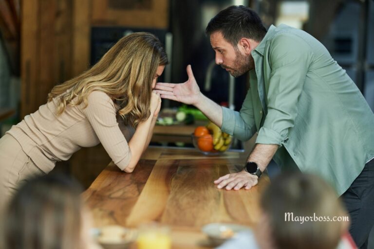 7 Reasons Why So Many Unhappy People Are Still Together