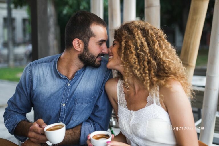 7 Signs You Should Never Fall in Love With Him