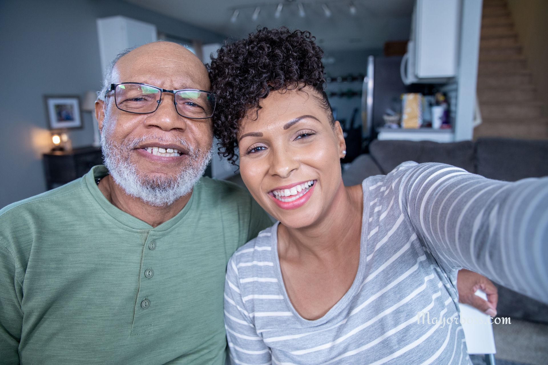 8 Traits You Inherit Only From One Parent