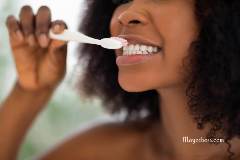 Should You Brush Your Teeth Before or After Breakfast?