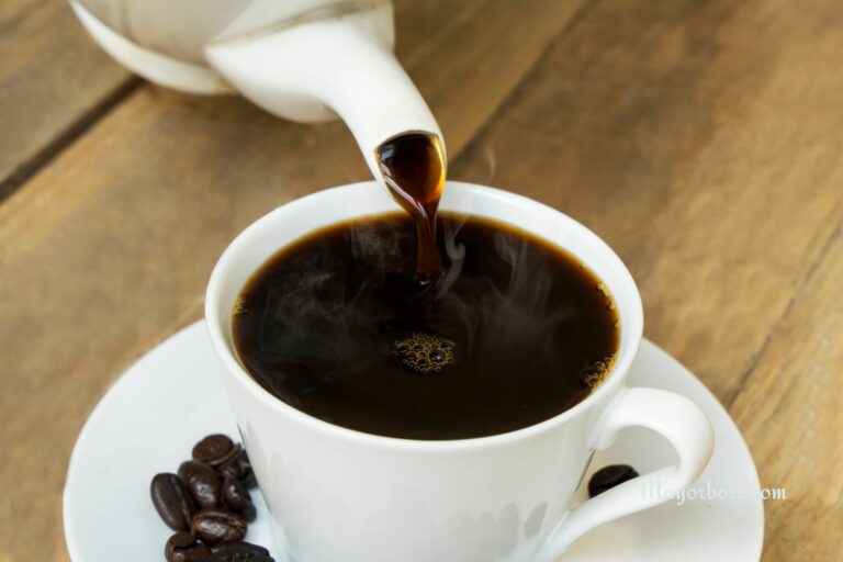 WAKE-UP CALL: 6 Life-Changing Benefits of Drinking Black Coffee Daily!