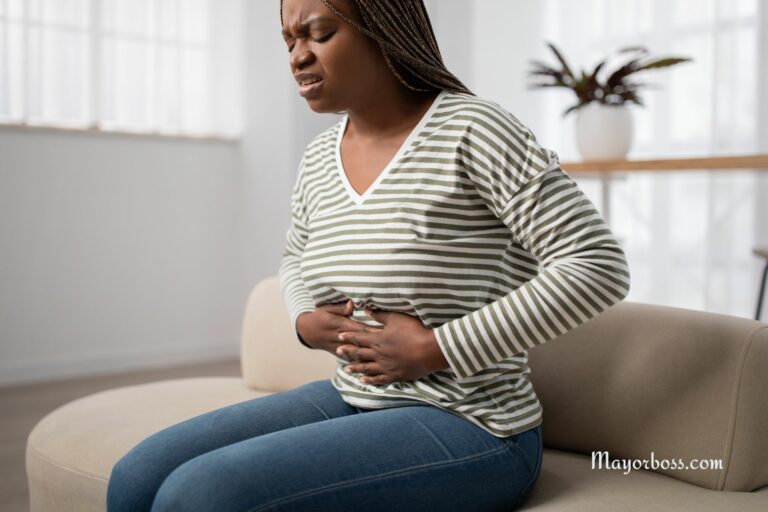 What Are 5 Signs of Bloating?