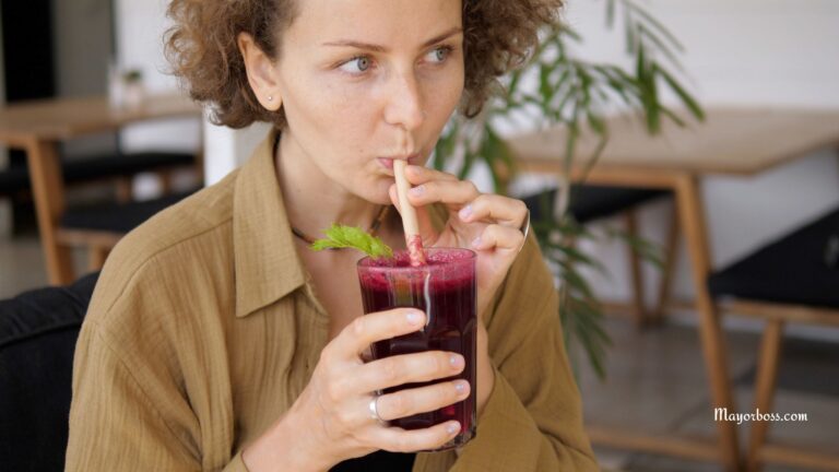 7 Foods That Naturally Cleanse Your Kidneys
