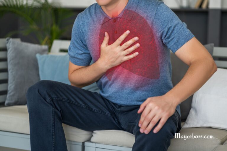 Walking Pneumonia Symptoms: What You Should Know