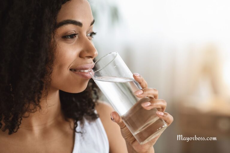 5 Reasons Why You Should Only Drink Water