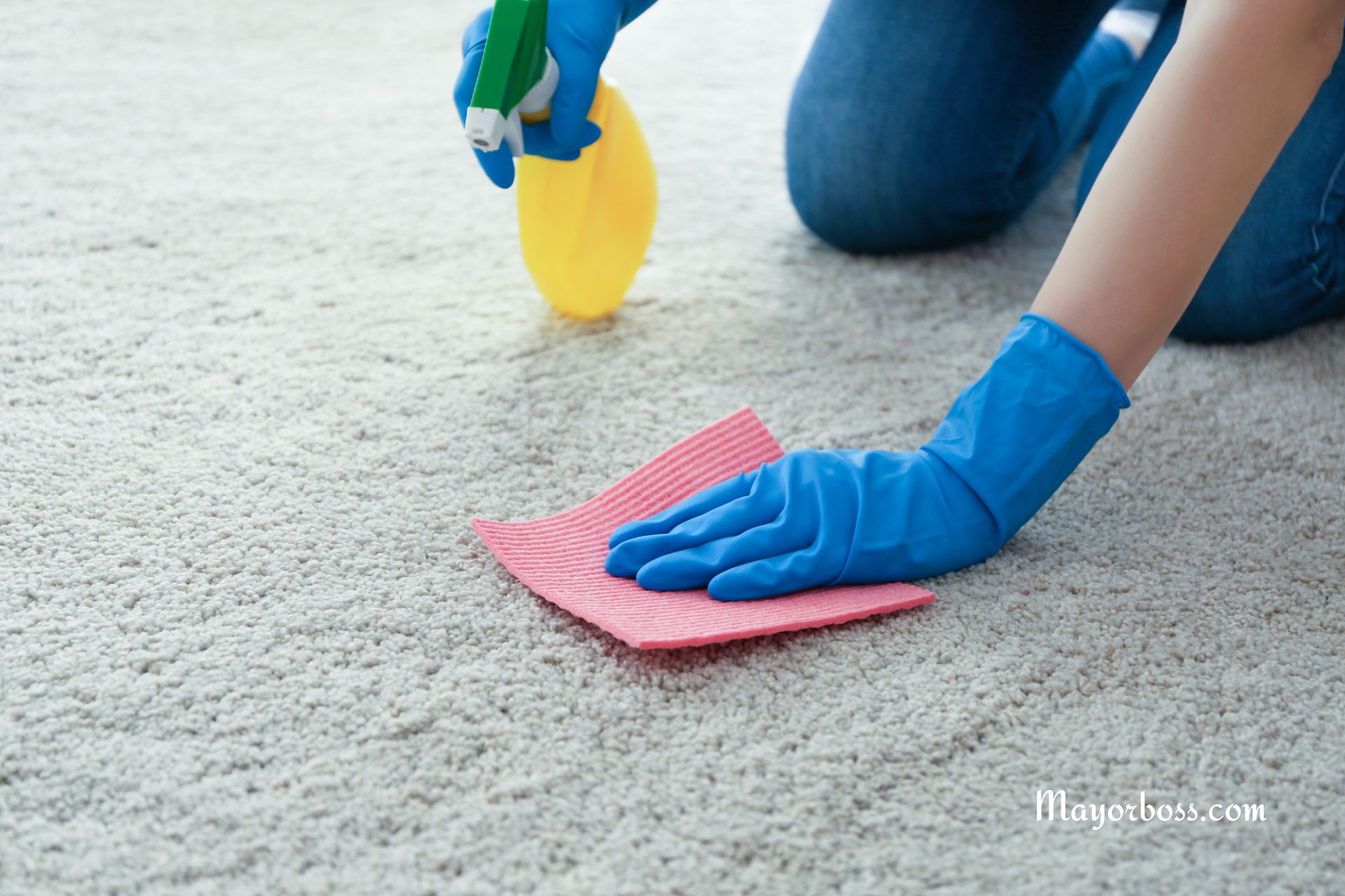 5 Ways to Stop Your House From Getting Dusty So Quickly