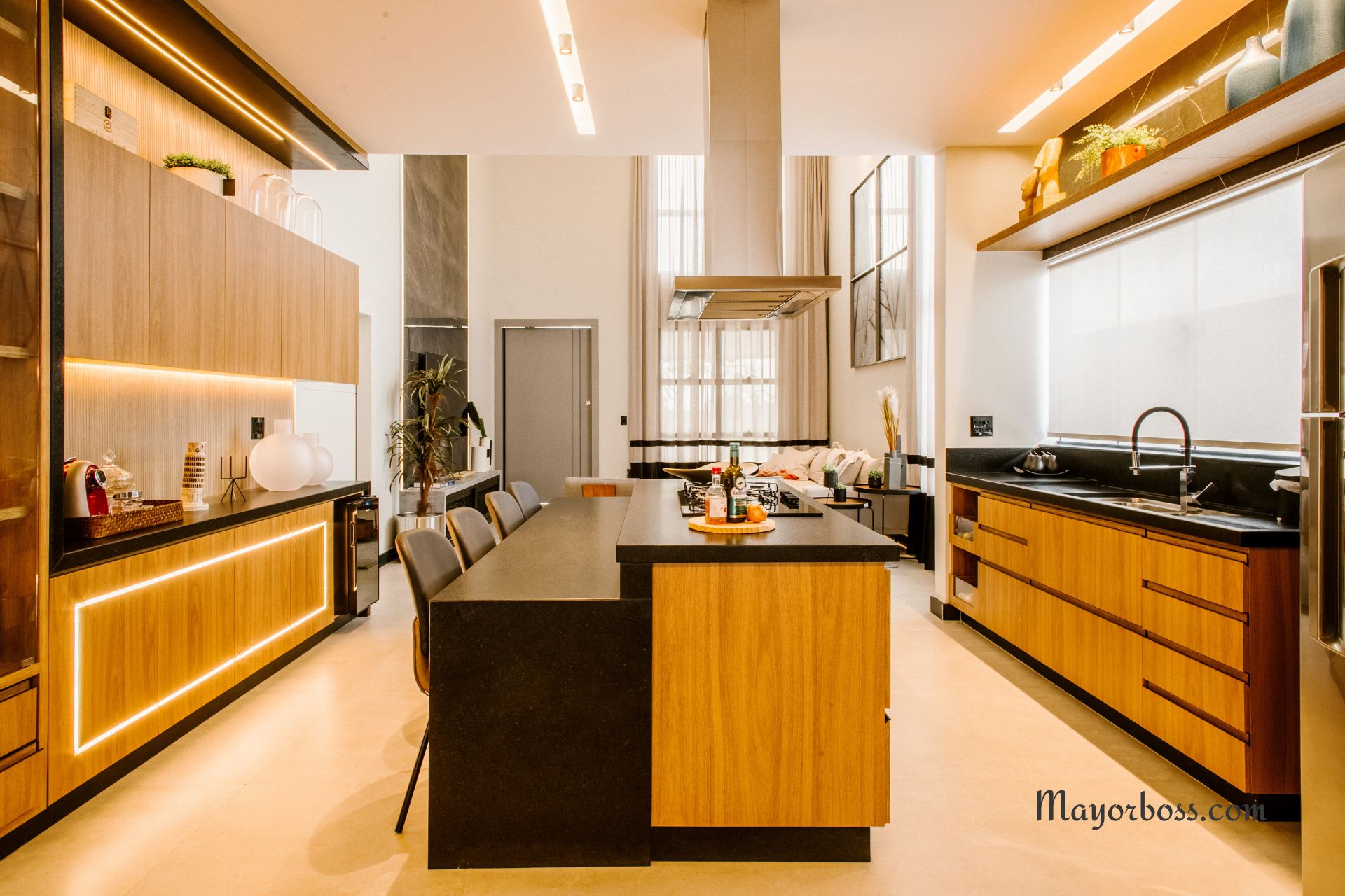 7 Things People with Nice-Smelling Kitchens Always Do