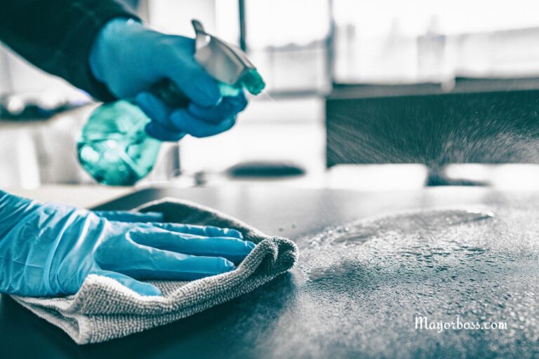 7 Things You Should Never Clean With Windex